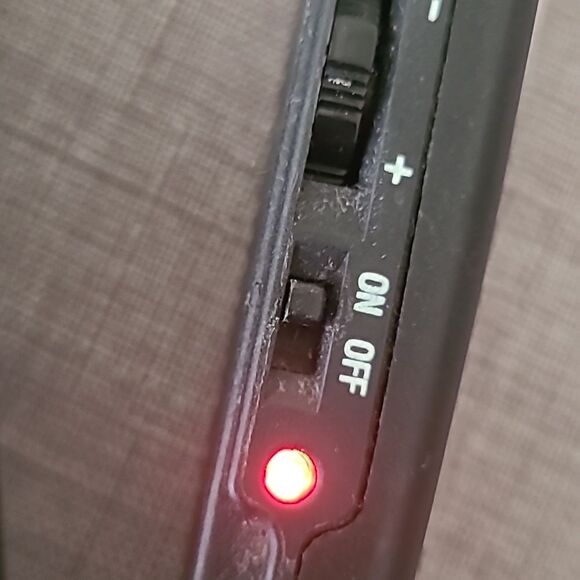 Revlon Perfect Heat Tourmaline Ceramic 1" Inch Hair Straightener Floral Print - Picture 3 of 4